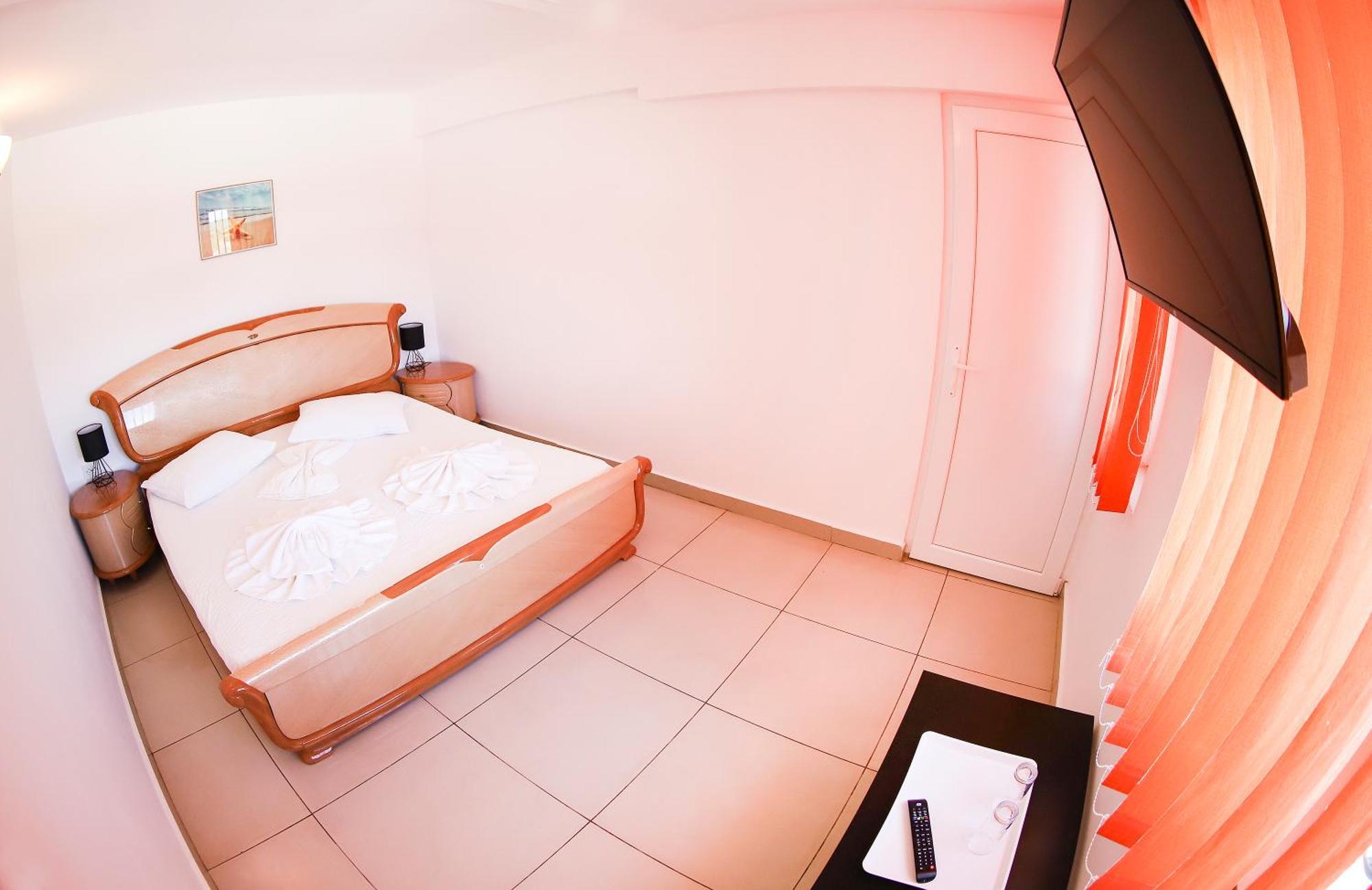 Hotel Proton K3 Нептун Экстерьер фото